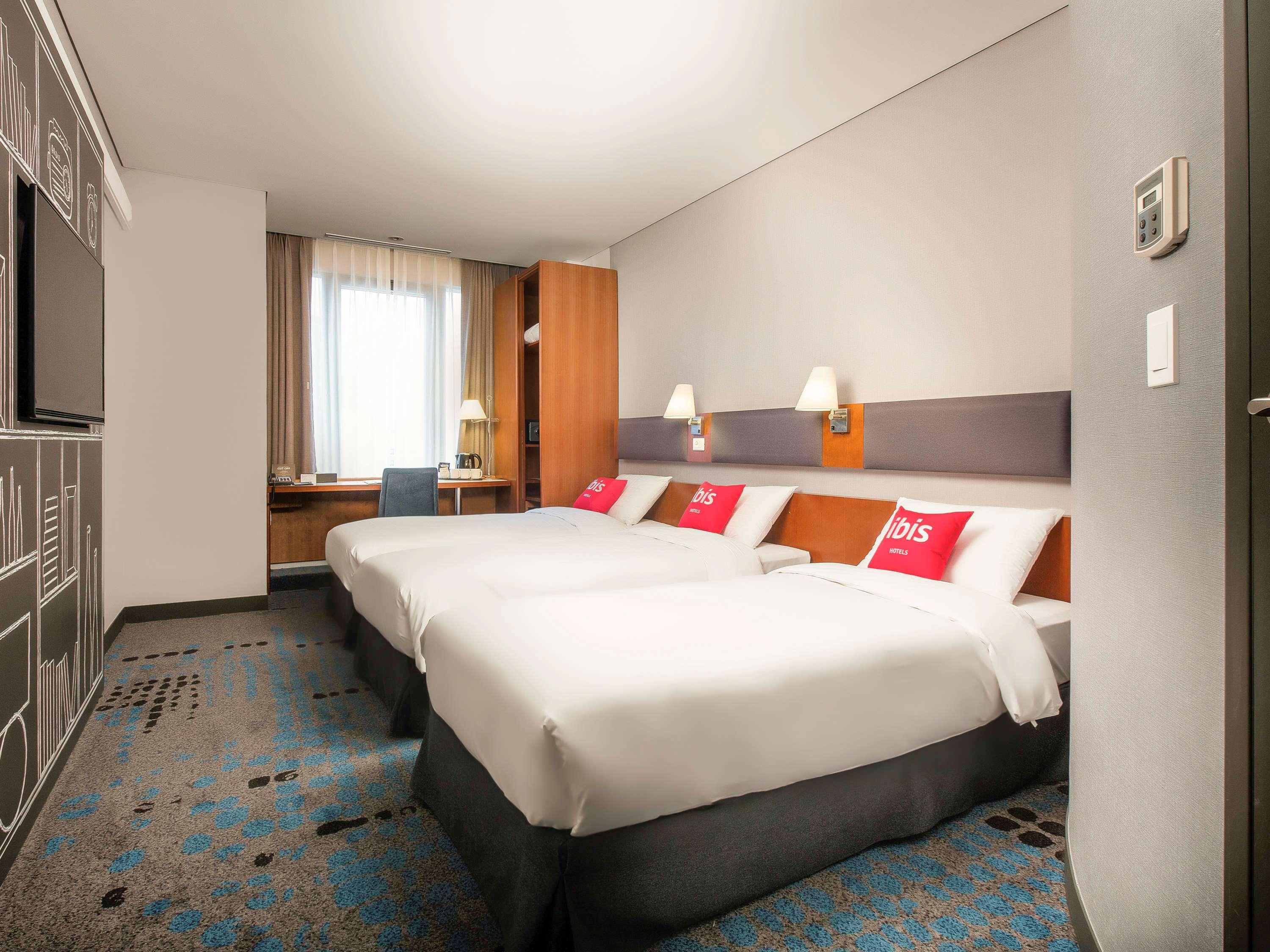 Hotel Ibis Ambassador Myeongdong à Séoul Extérieur photo