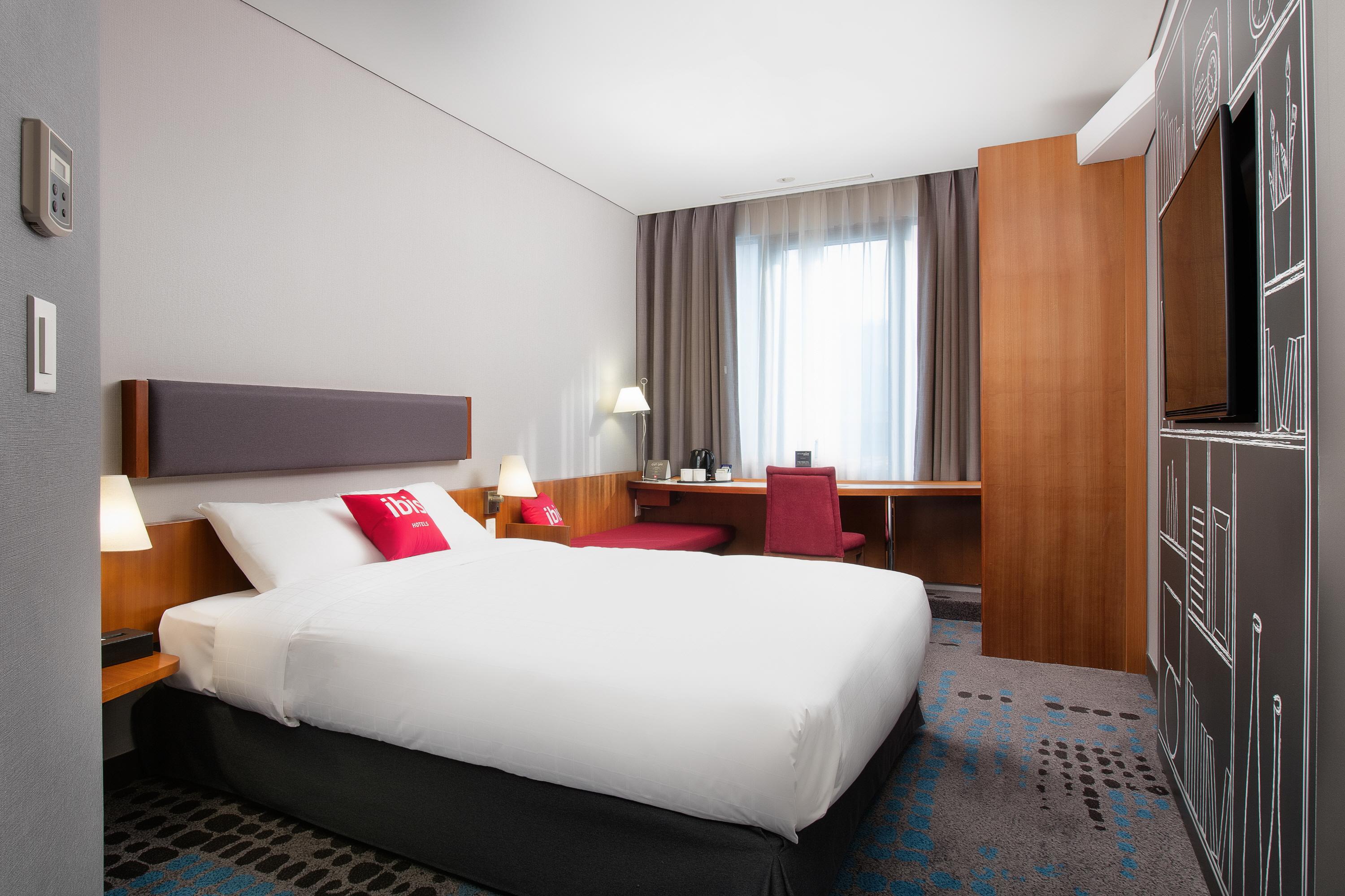 Hotel Ibis Ambassador Myeongdong à Séoul Extérieur photo