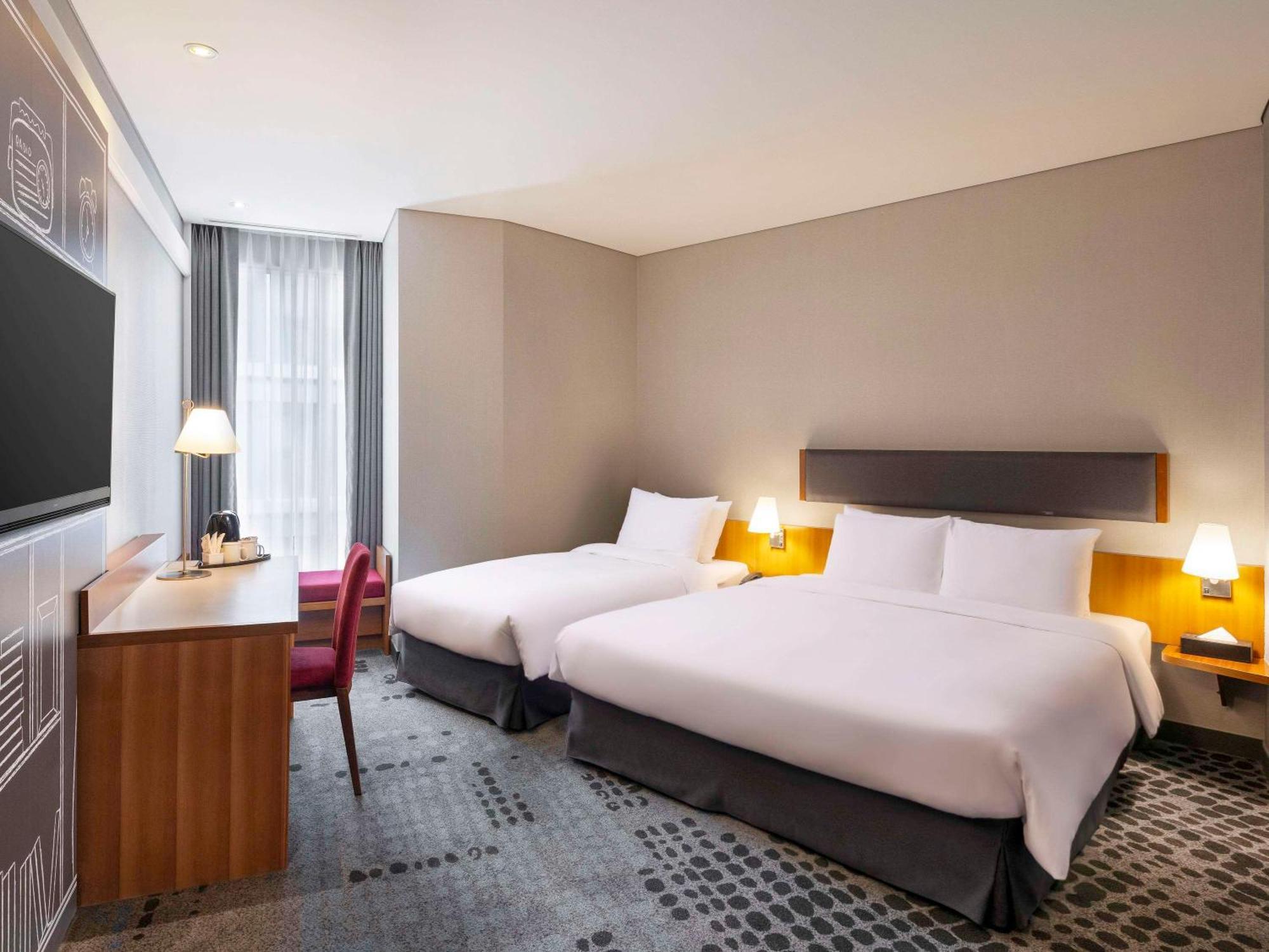 Hotel Ibis Ambassador Myeongdong à Séoul Extérieur photo